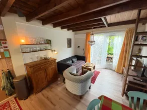 Lovely tiny house with garden - Image 2