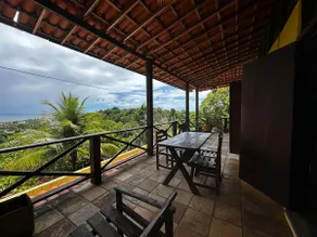 Large house with balcony and ocean view - Image 4