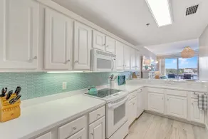 Bayfront Okaloosa Island Condo w/ Beach Boardwalk! - Image 4