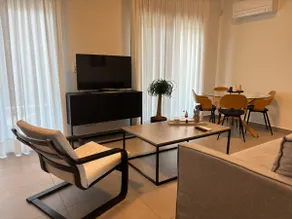 Modern Cozy Apartment - Image 2