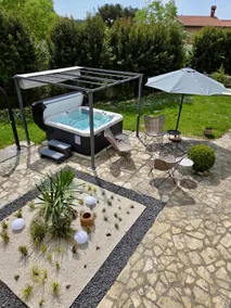 Stonehouse Ana with Jacuzzi Rovinj-Krmed - Image 3