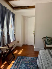 Inn Room at Lewis Cottages - Image 5