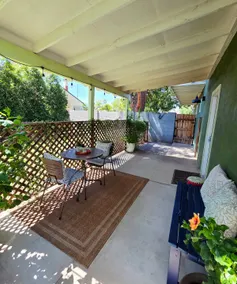 Entire Suite: Private and Cozy Clark House Casita - Image 5