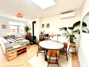 Stunning Rooftop apt: Free Bikes & Beach Nearby - Image 2