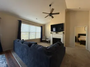Carolina Cottage Retreat - Image 3