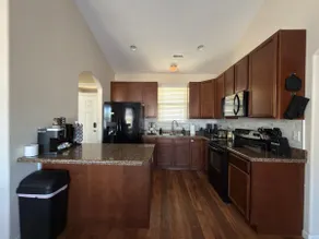 Carolina Cottage Retreat - Image 4