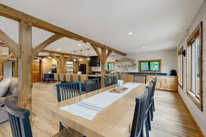 4BR renovated home w/ mtn views, deck - Image 5