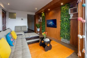 Cristina offers an apartment with a city view - Image 3