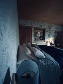 a warm and peaceful home - Image 3