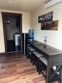 Parkway Yellowstone Guest House Apartment #5 - Image 5