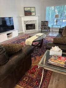 Cute & Clean Ranch near Gas South Arena Duluth, Ga - Image 3