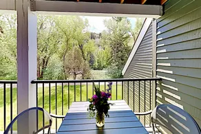 2BR Newly Renovated condo with mountain living - Image 4