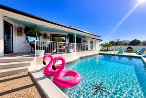 Big Pool+Sunsets+Private Yard+Outdoor tv+BBQ+Golf - Image 1