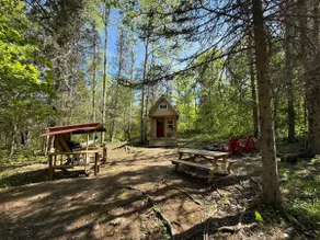 Walden | Our Most Secluded Cabin - Image 4