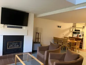 Private 2Bd 2Bath - Sleeps 5/6 Town home In Stowe VT - 15min From The Mountain - Image 4
