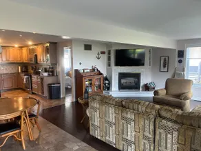 Moe’s on the Lake: 2 bedroom waterfront cottage - Image 4