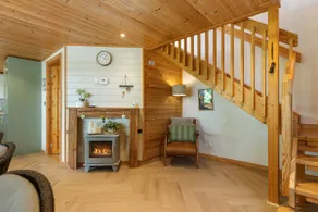 The Rowan - Luxury Lodge and Woodland Views - Image 2