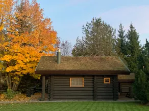 Cosy cottage with hot tub, saunas and BBQ area - Image 5