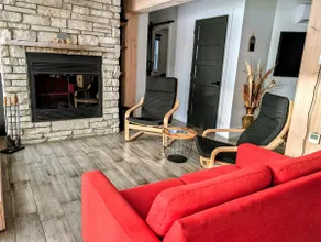 4-season chalet at the foot of the mountains - Image 5