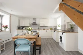 Aval Dor Barn, Hot Tub, Pet Friendly - Image 3