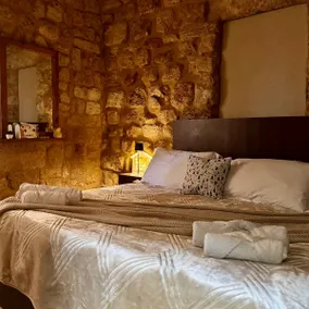 Historic Sandstone House in Batroun Old Souk - Image 3