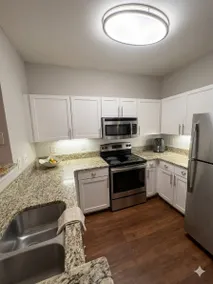 Midtown Getaway | Prime Location + Free Parking - Image 5