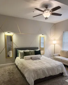 Midtown Getaway | Prime Location + Free Parking - Image 4