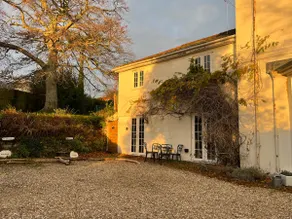 Beautifully Renovated 17th century Coach House - Image 3
