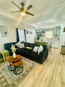 Private Cozy Guest Suite in Helotes, TX | The Lady - Image 2