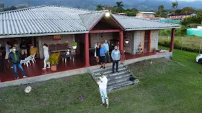 LAGO CALIMA COUNTRY HOUSE - Image 5