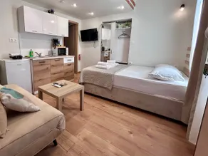 Romantic Stone Apartment for Couples - Apt(1) - Image 5