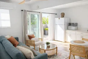 Boho Bungalow+walkable+stocked kitchen+BBQ+private - Image 3