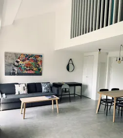 Near Nice, large, bright 2-room apartment with terrace - Image 3