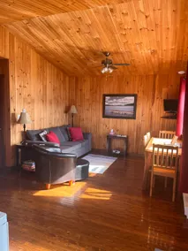 Discovery Cottage- Captain Cook Cottages - Image 3