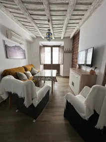 Sentirte 2 Rural House Town Center - Image 3