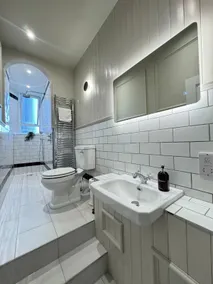 The Haymarket - Scandi Central Edinburgh Home - Image 3
