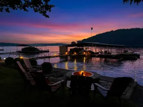 JOMO TriTerrace*Enjoy Family*Lakefront*PrivateDock - Image 5