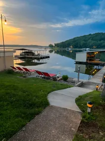 JOMO TriTerrace*Enjoy Family*Lakefront*PrivateDock - Image 4