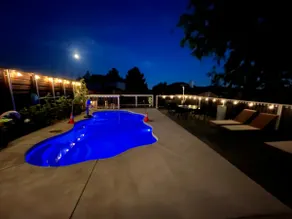 Heated Pool/Hot Tub/Mini Golf 4Bedroom/7BEDS-3BA - Image 3