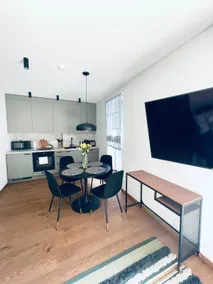 Apartment Green Sea - Image 5