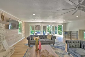 Upscale Cottage with Furnished Lake-View Deck! - Image 5
