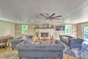 Upscale Cottage with Furnished Lake-View Deck! - Image 2