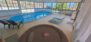House pc / private indoor pool - Image 3