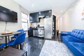 ★ AMAZING 2 BEDROOM APT 1/2 BLOCK TO CENTRAL PARK★ - Image 2