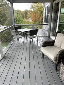 Chalet au bord de l'eau confortable, avec plage semi-privée! - Image 4