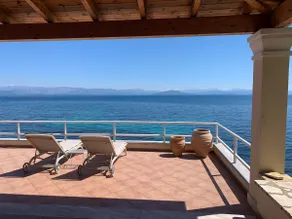 Relaxed seaside villa - stunning views. Benitses - Image 2