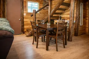 Cozy Buffalo River Cabin Getaway with hot tub!! - Image 4
