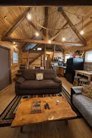Cozy Buffalo River Cabin Getaway with hot tub!! - Image 2