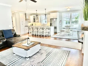 Walk to Beach • Relaxing, Fully Equipped Home! - Image 3