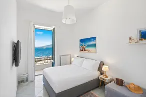 SorrentoVibes - Seaview Home on the beach & amazing views terrace - Image 3